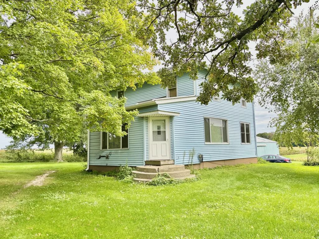 7575 Manchester Road, Capron