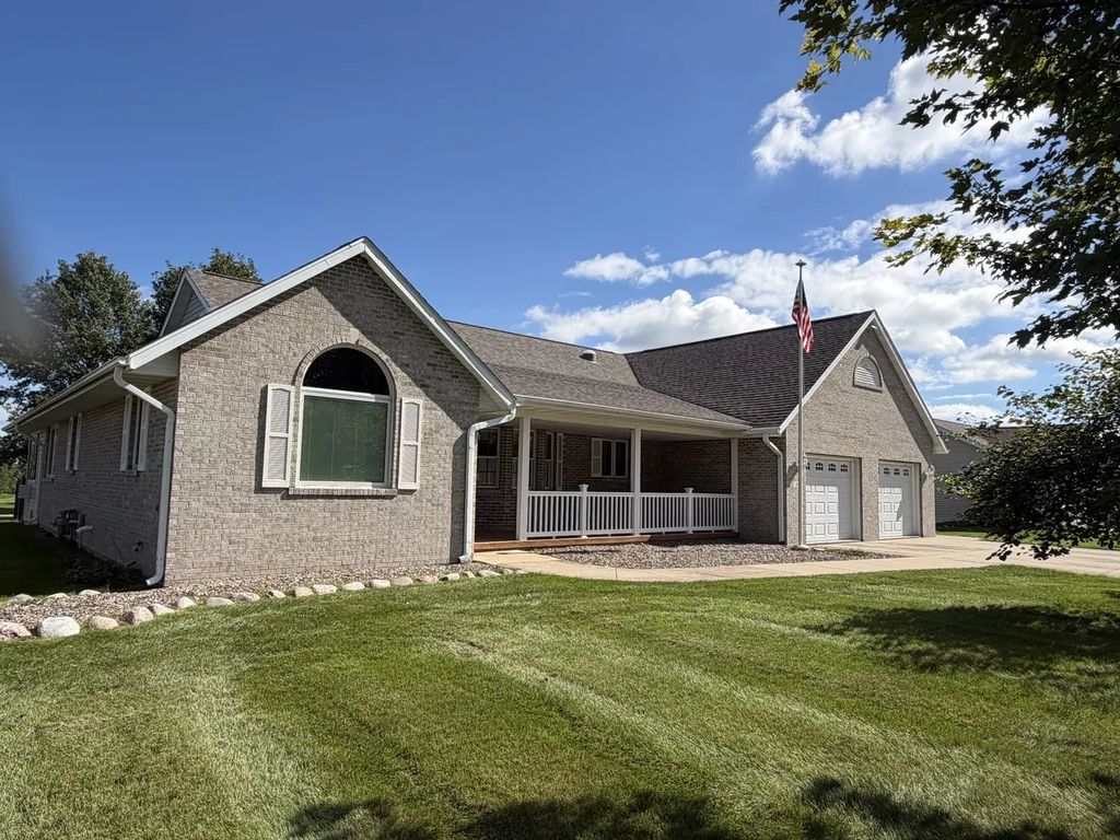 485 Lions Drive, Lena