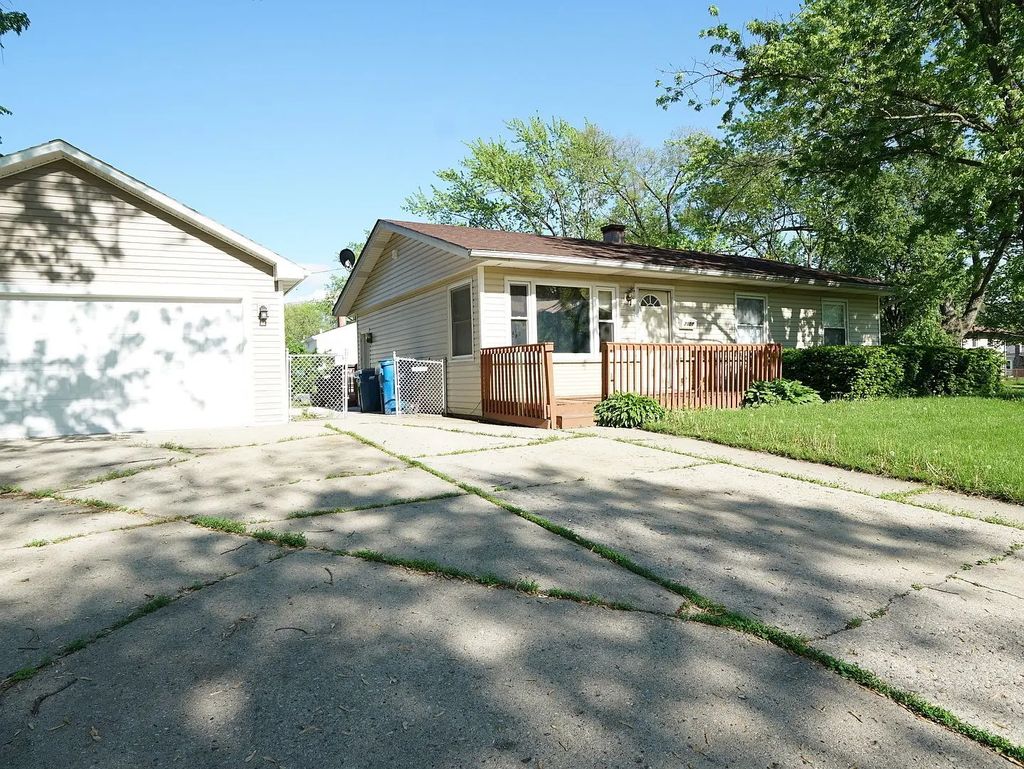 7101 Mulberry Street, Hanover Park