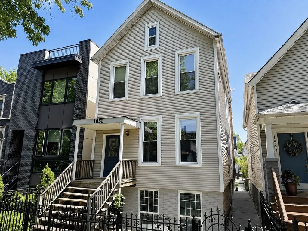 1851 N Fairfield Avenue, Chicago