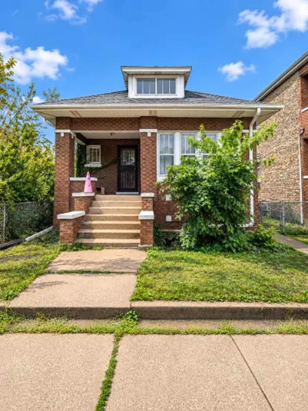 4127 S Francisco Avenue, Chicago