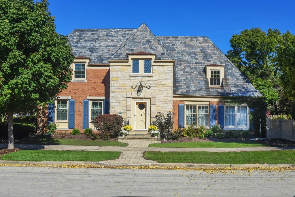 501 N Park Road, La Grange Park