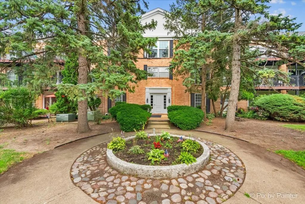 5100 Carriageway Drive 305-2, Rolling Meadows
