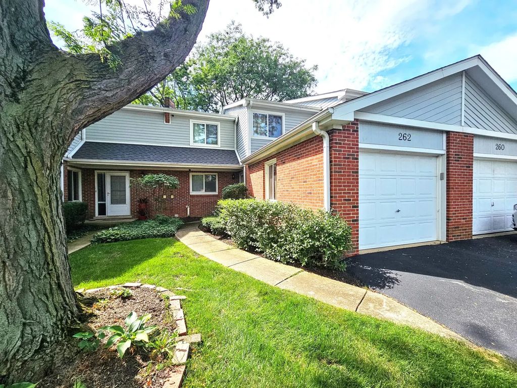 262 W Golfview Terrace, Palatine