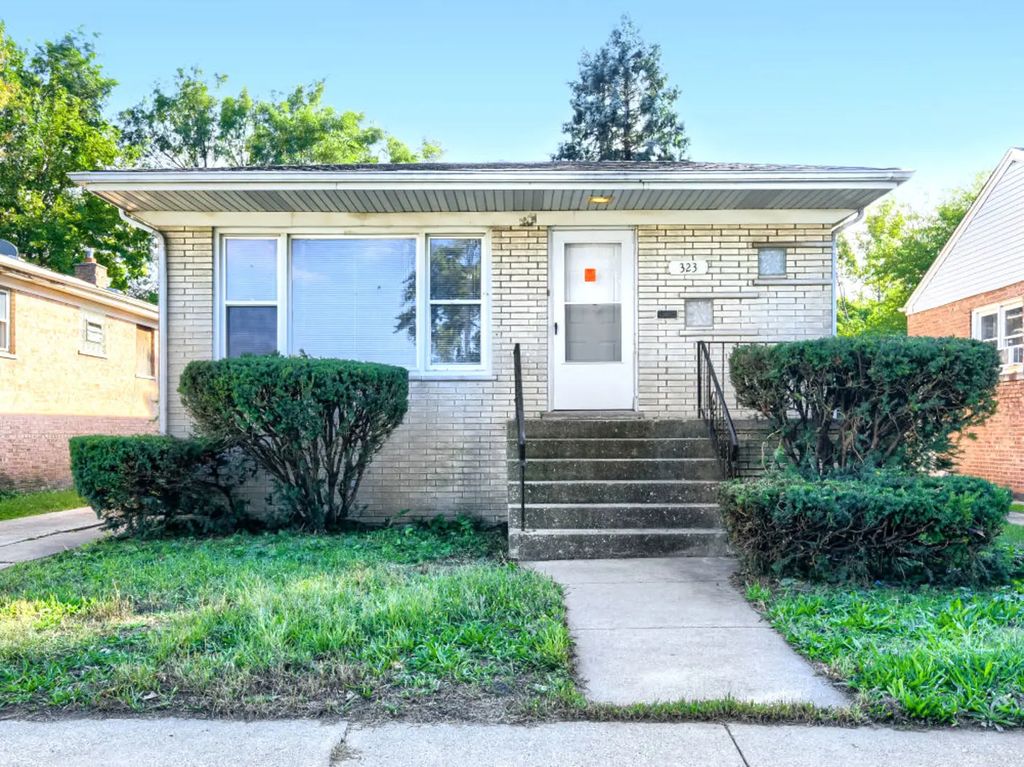 323 154th Place, Calumet City