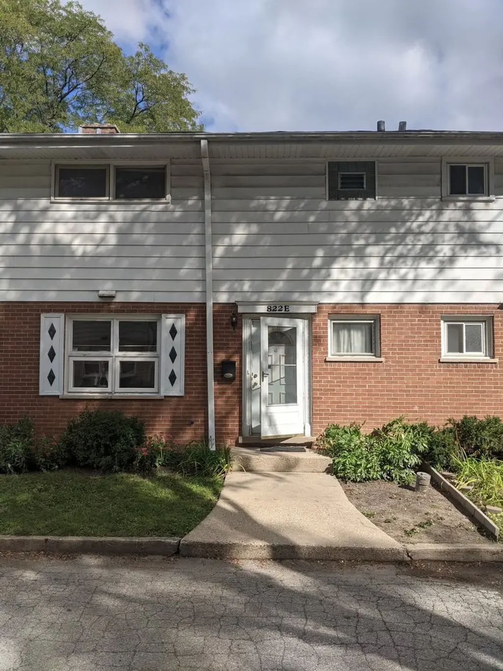 822 Skokie Boulevard E, Wilmette, 60091