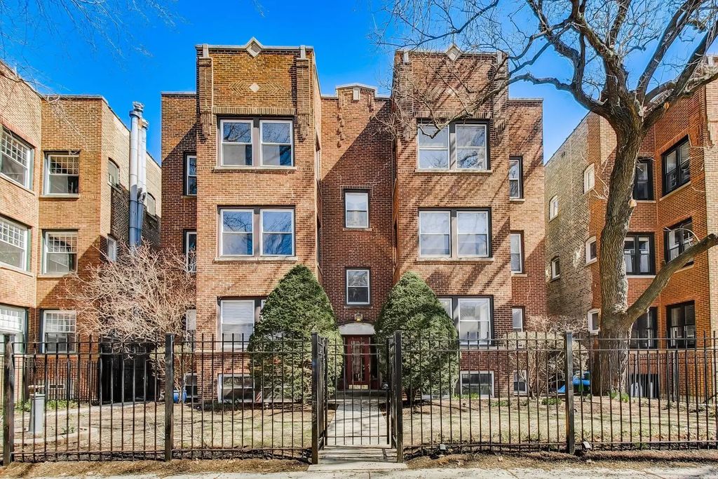 4411 N Beacon Street 1, Chicago