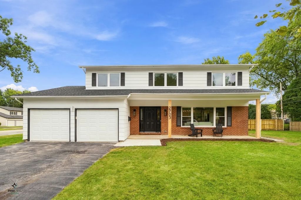 2703 N Ridge Avenue, Arlington Heights