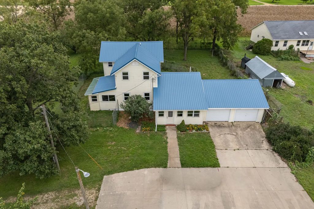2583 165th Avenue, Calamus