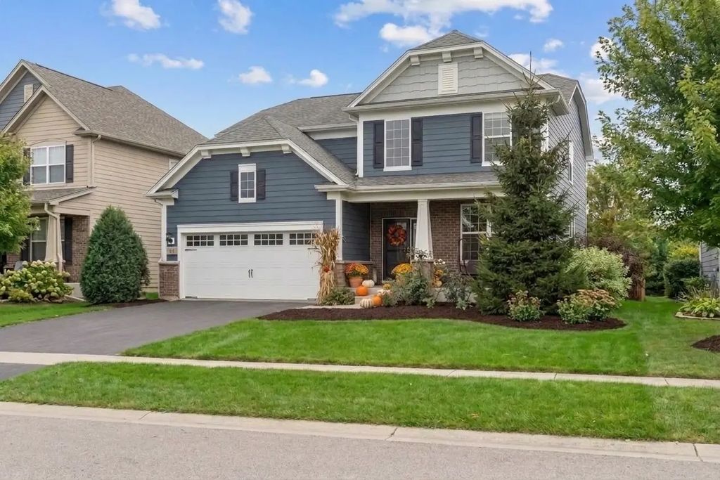 43 Palisades Boulevard, Hawthorn Woods