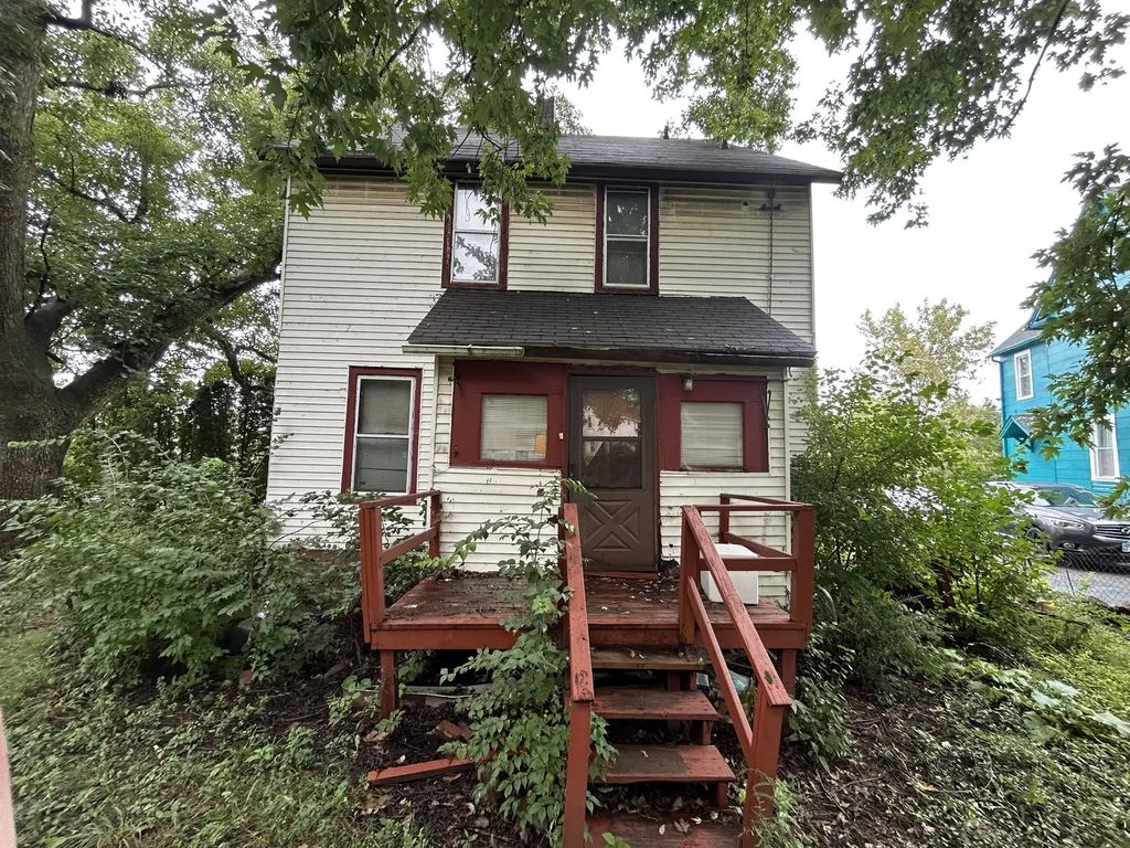456 Winston Avenue, Joliet