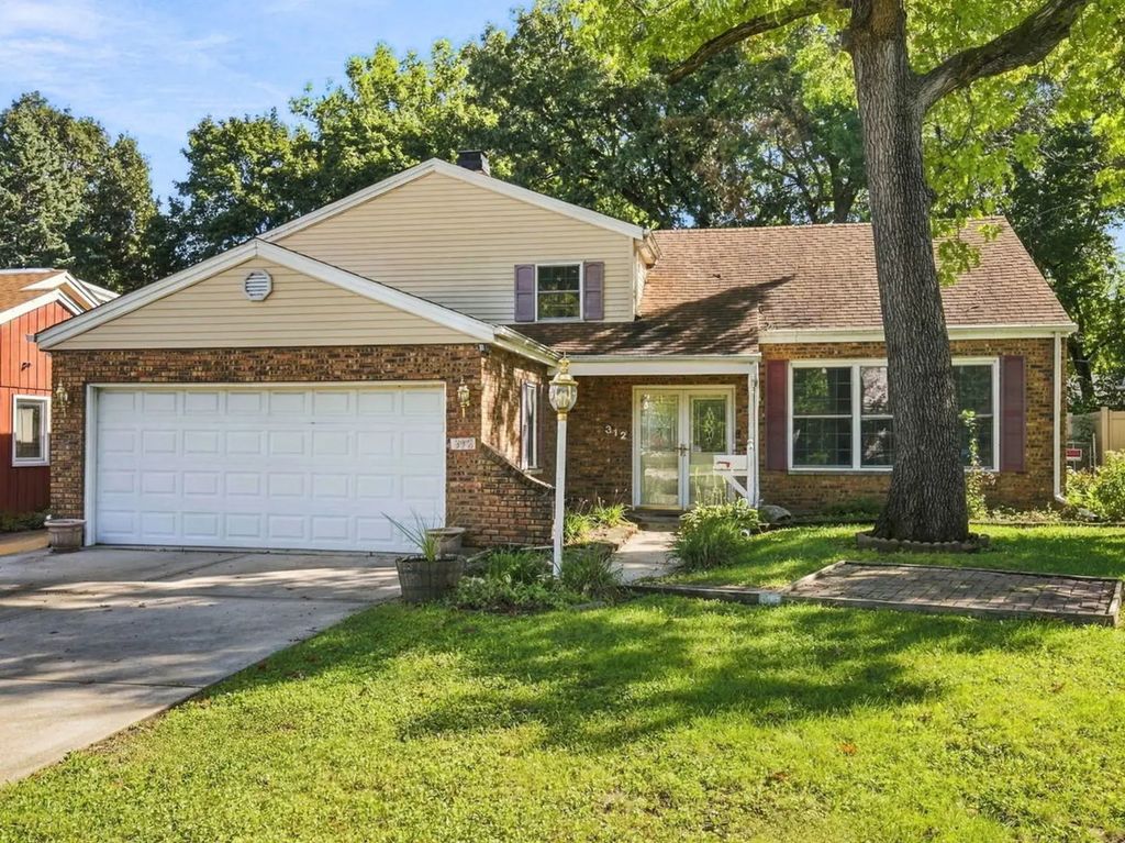 312 Earl Avenue, Joliet
