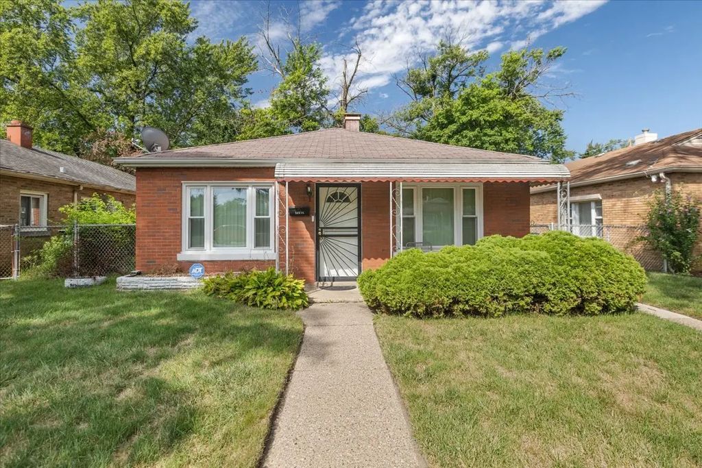 14836 S Langley Boulevard, Dolton