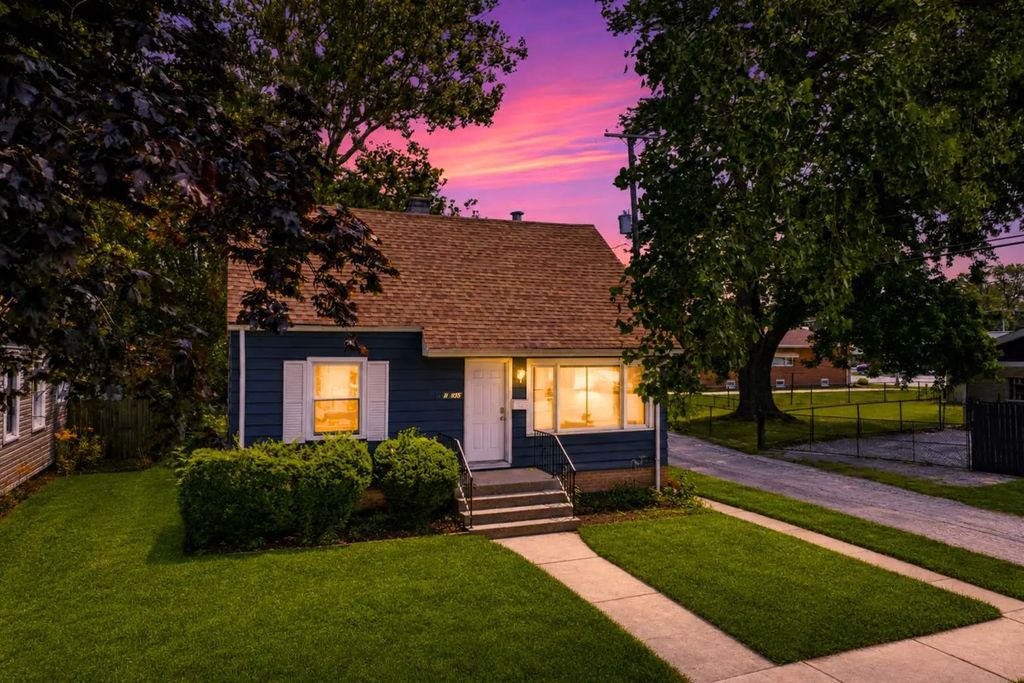 14935 Evers Street, Dolton