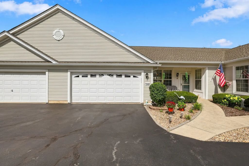 12648 Rock Island Trail, Huntley
