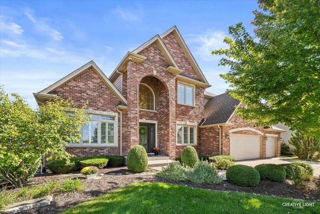4124 Teak Circle, Naperville