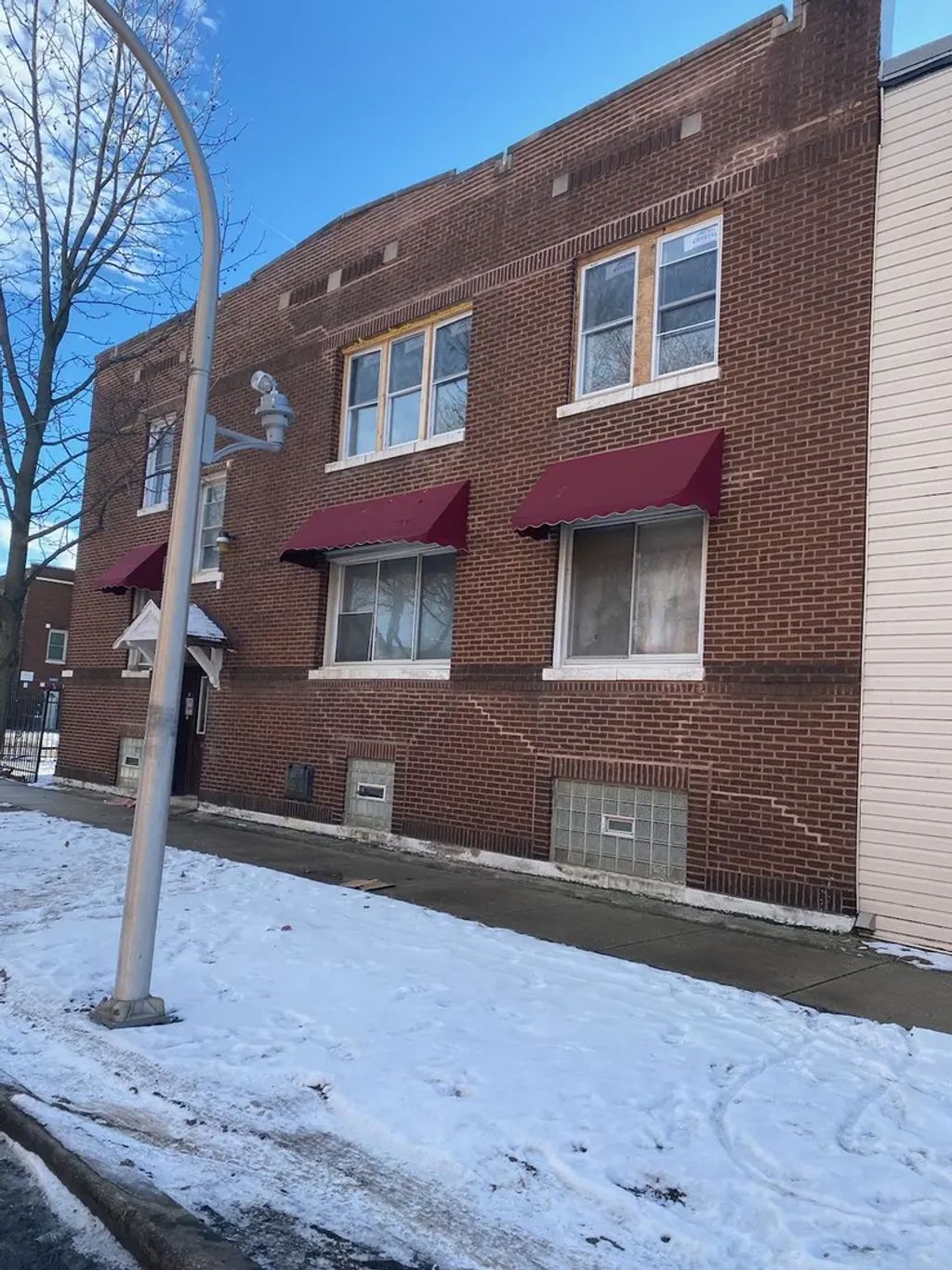 6600 S Artesian Avenue, Chicago