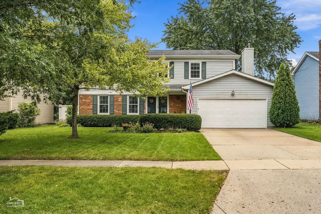 763 Concord Drive, Crystal Lake