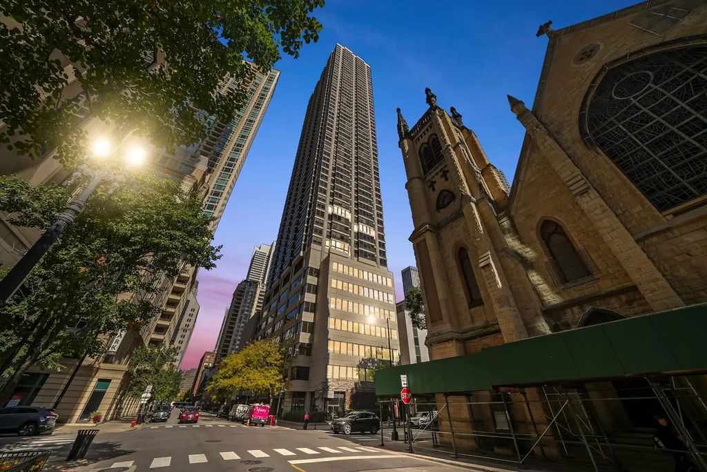30 E Huron Street 3508, Chicago