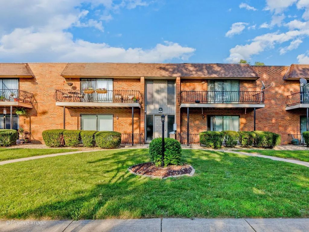 627 N Carroll Parkway 105, Glenwood
