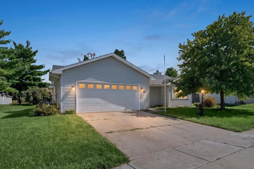 508 Wesley Avenue, Savoy