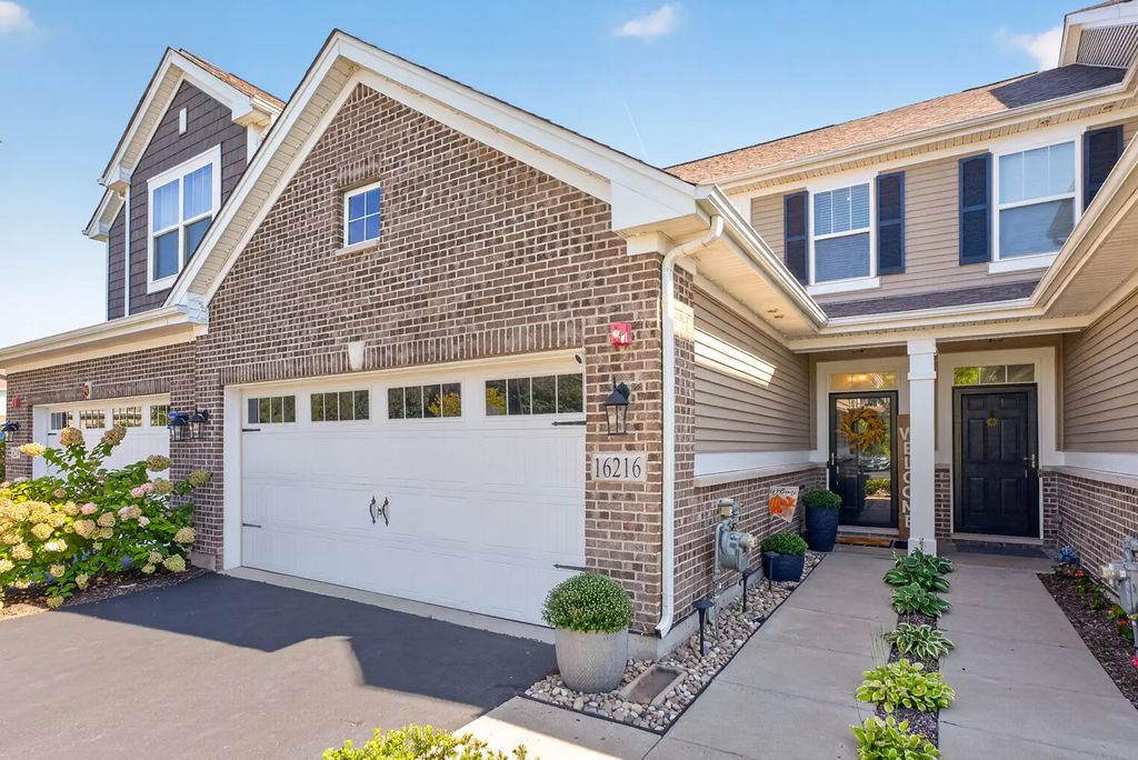 16216 W Switch Grass Road, Lockport