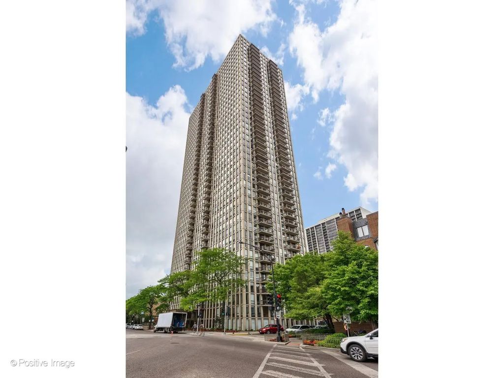 1660 N Lasalle Drive 3403, Chicago