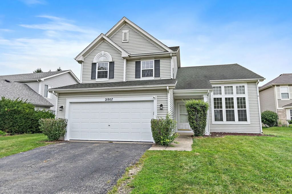 21957 W Laguna Court, Plainfield