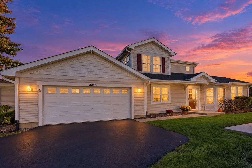 16146 Huron Street, Crest Hill