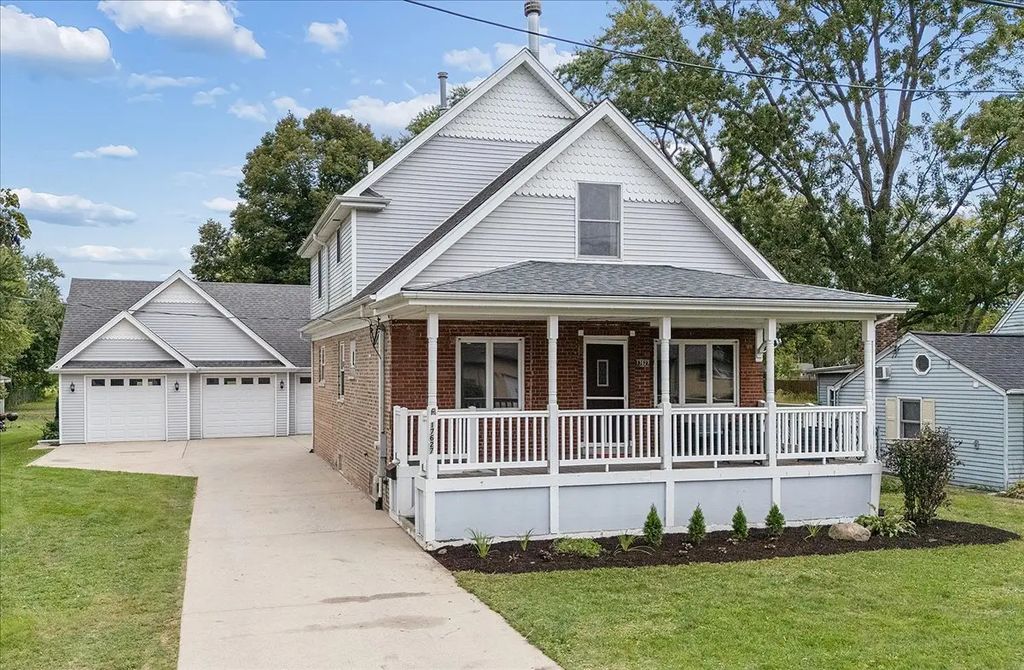 17627 S 65th Avenue, Tinley Park