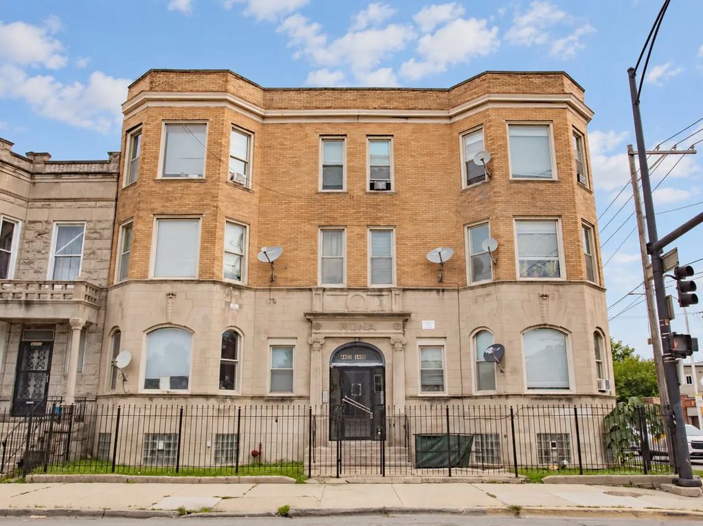 4400 W Jackson Boulevard, Chicago