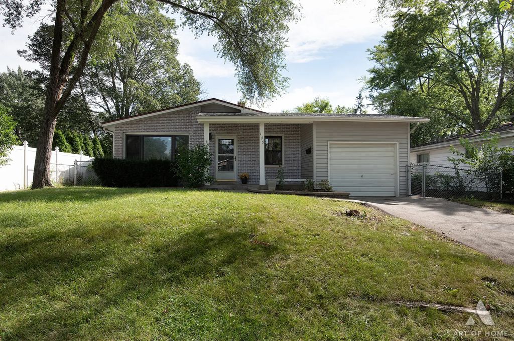 175 S Maple Street, Palatine