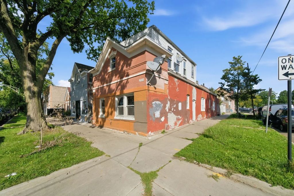2859 S Homan Avenue, Chicago