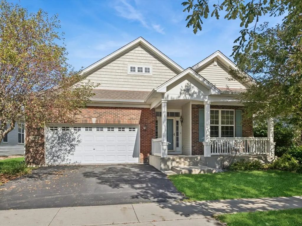 5932 Eton Drive, Hoffman Estates