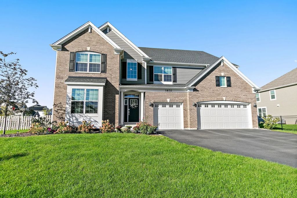 1870 Chandolin Lane, Elgin