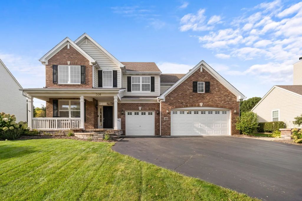308 Comstock Drive, Elgin