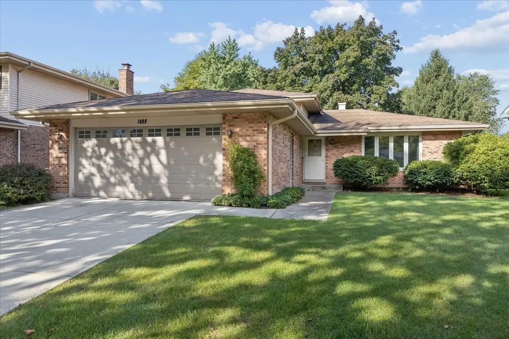 1006 Longford Drive, Westmont