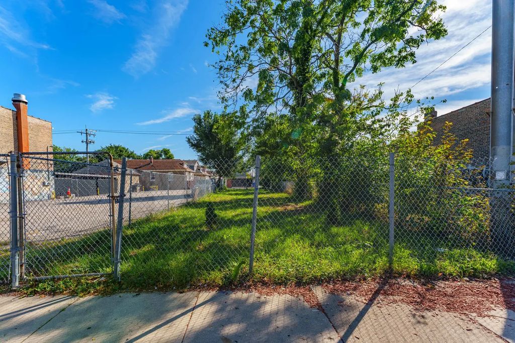 2711 W 59th Street, Chicago