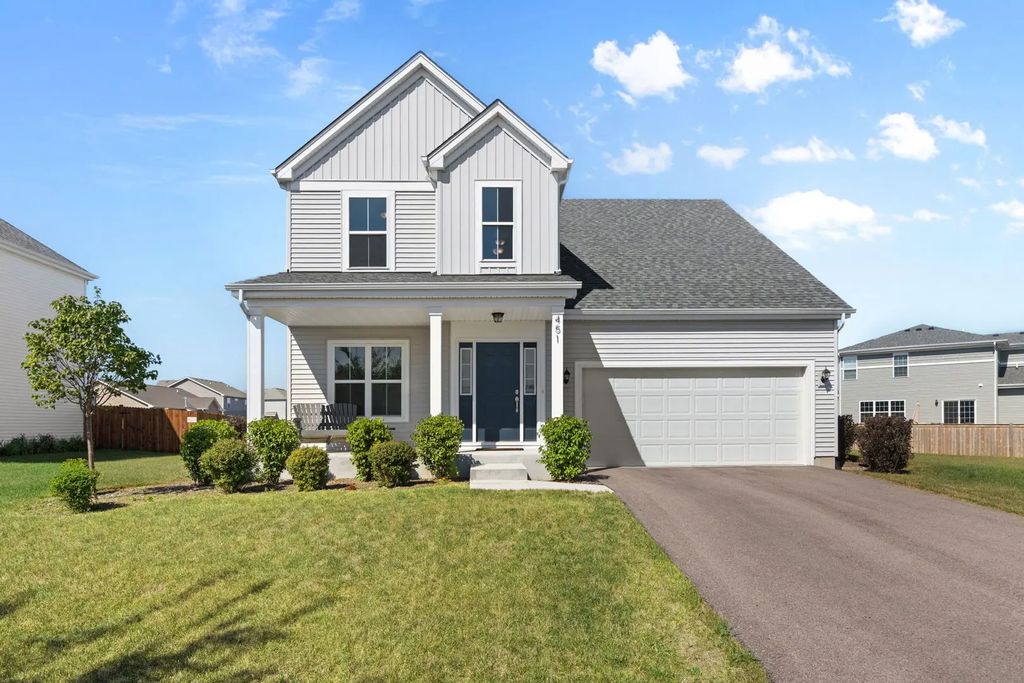 451 Mary Ann Circle, Sycamore