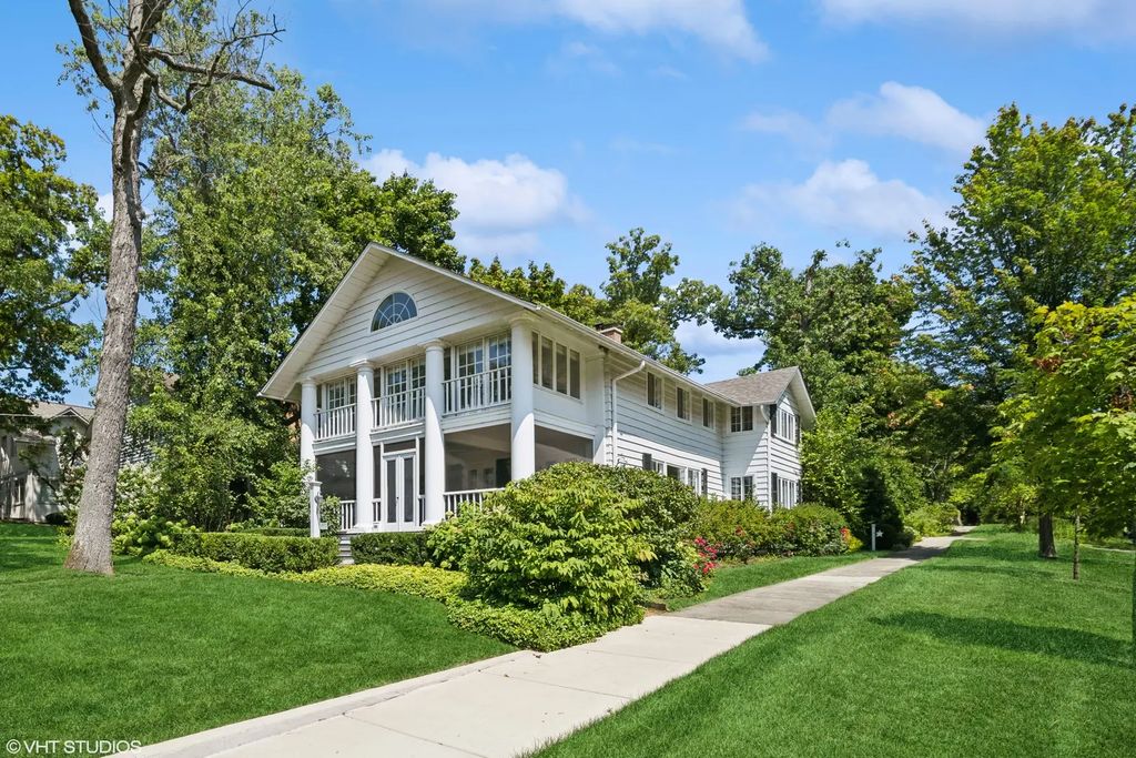 457 Grove Street, Glencoe