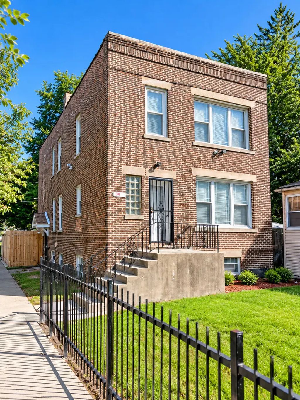 34 E 104th Street, Chicago