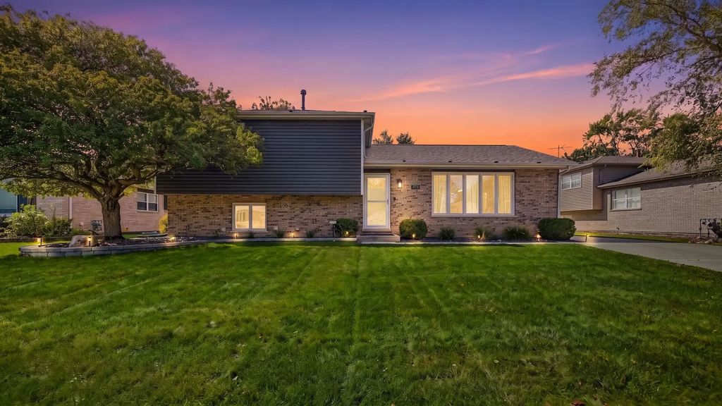 25712 S Mccorkle Avenue, Monee