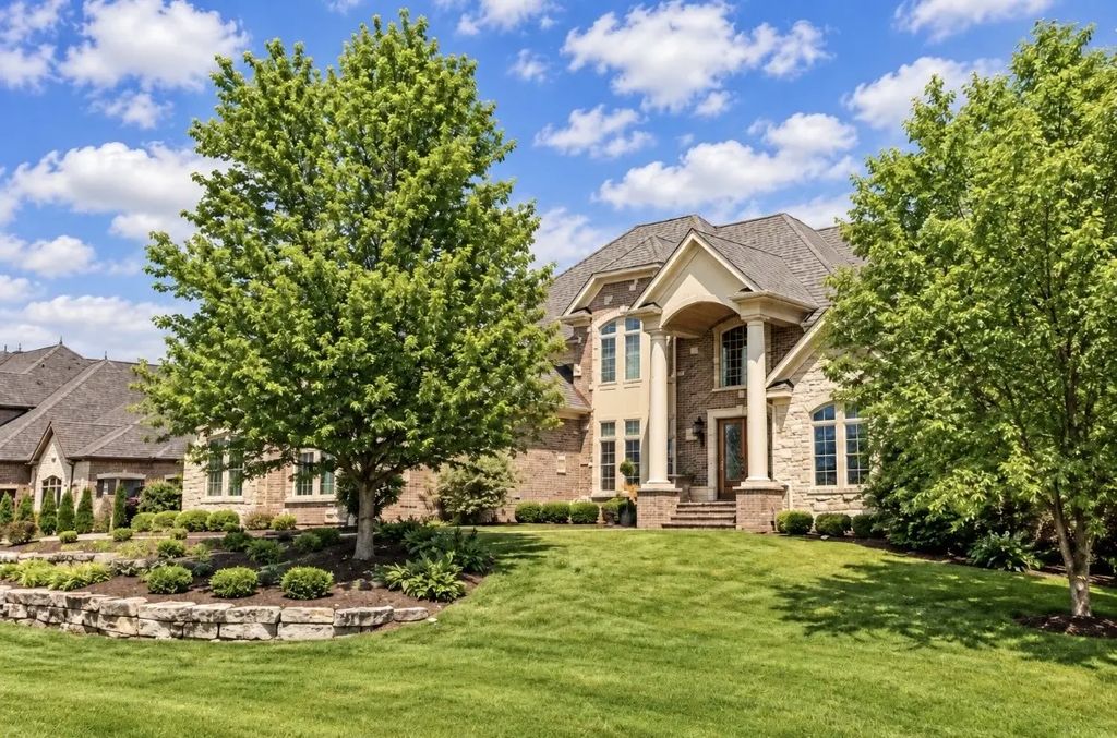 110 Forest Edge Drive, Palos Park
