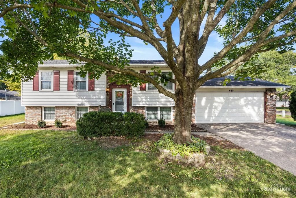 680 N Constitution Drive, Aurora