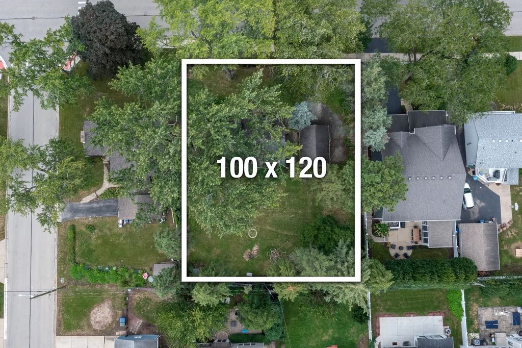 1314 N Eagle Street, Naperville