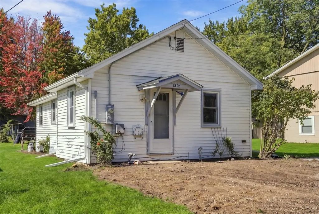 1205 Avenue K, Sterling