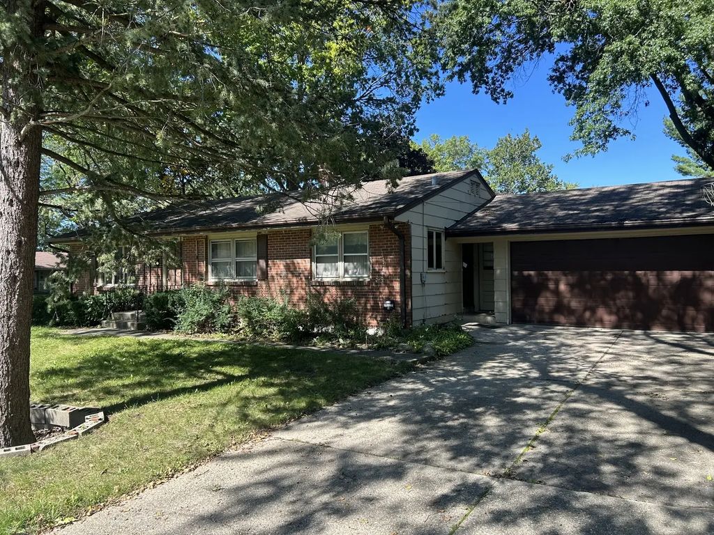 1003 Brookfield Road, Rockford
