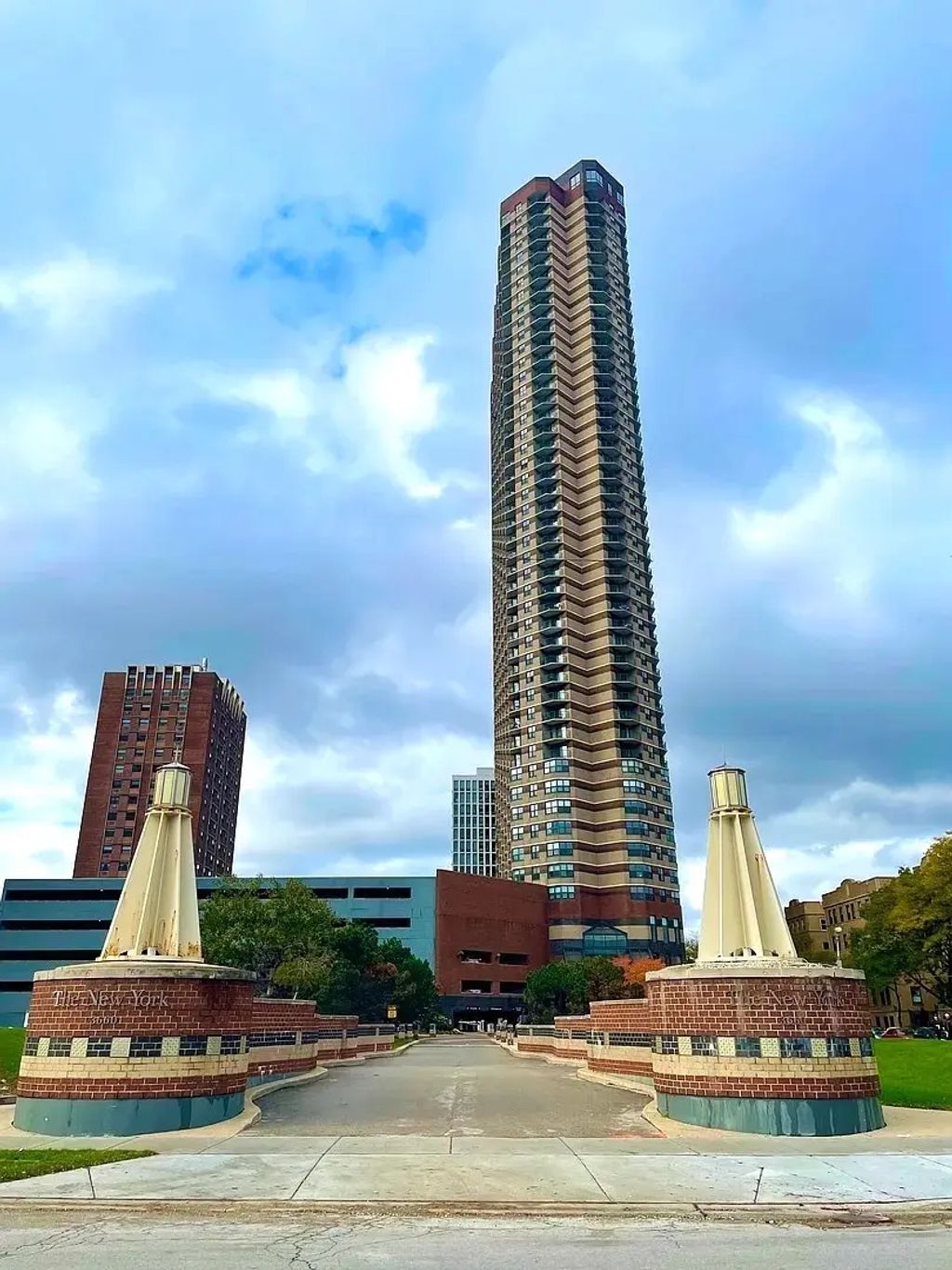 3660 N Lake Shore Drive 2106, Chicago