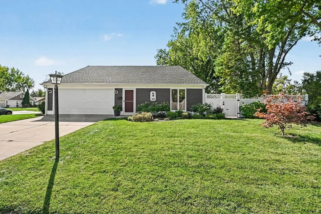32 Springdale Road, Montgomery