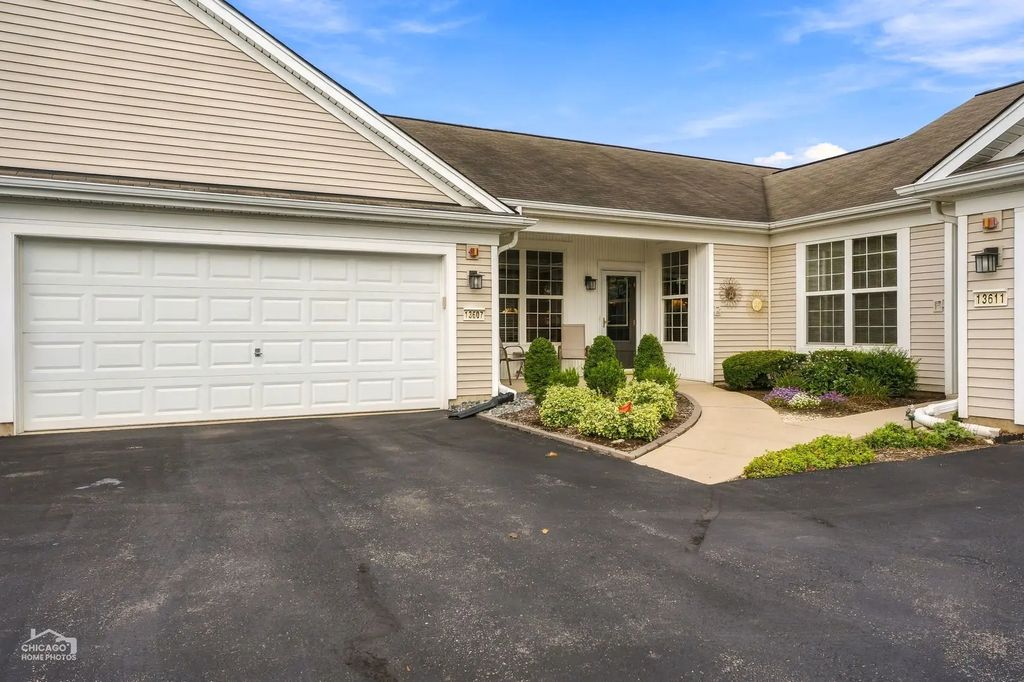 13607 Hemlock Road, Huntley